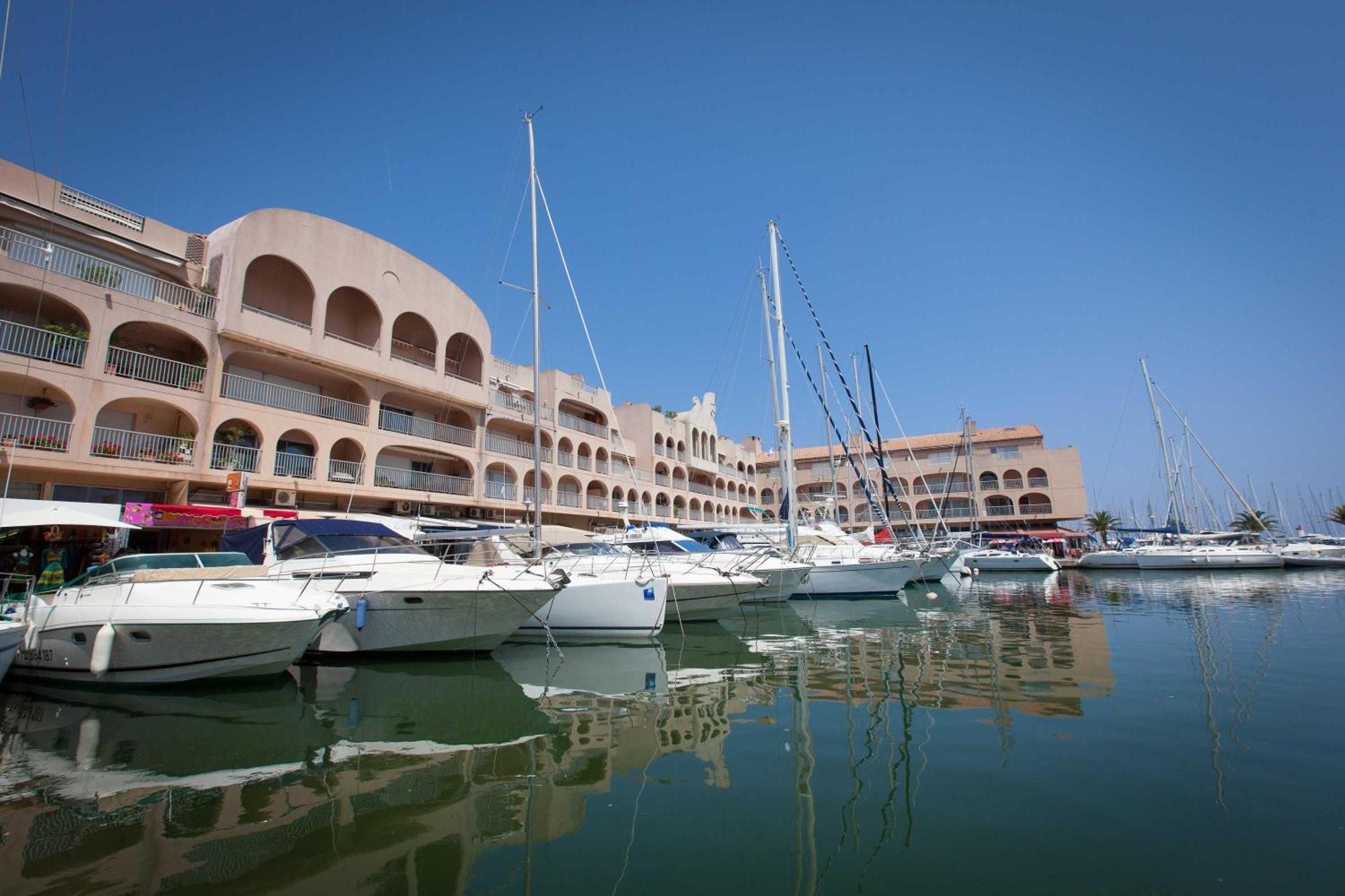 Apartament Port De Hyeres L'Etoile Marine Zewnętrze zdjęcie